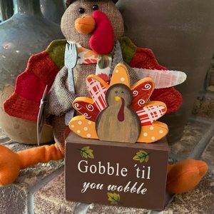 Festive Turkey Decor